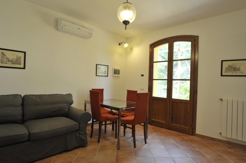 סאן ג'יוליאנו טרמה Agriturismo La Grotta מראה חיצוני תמונה